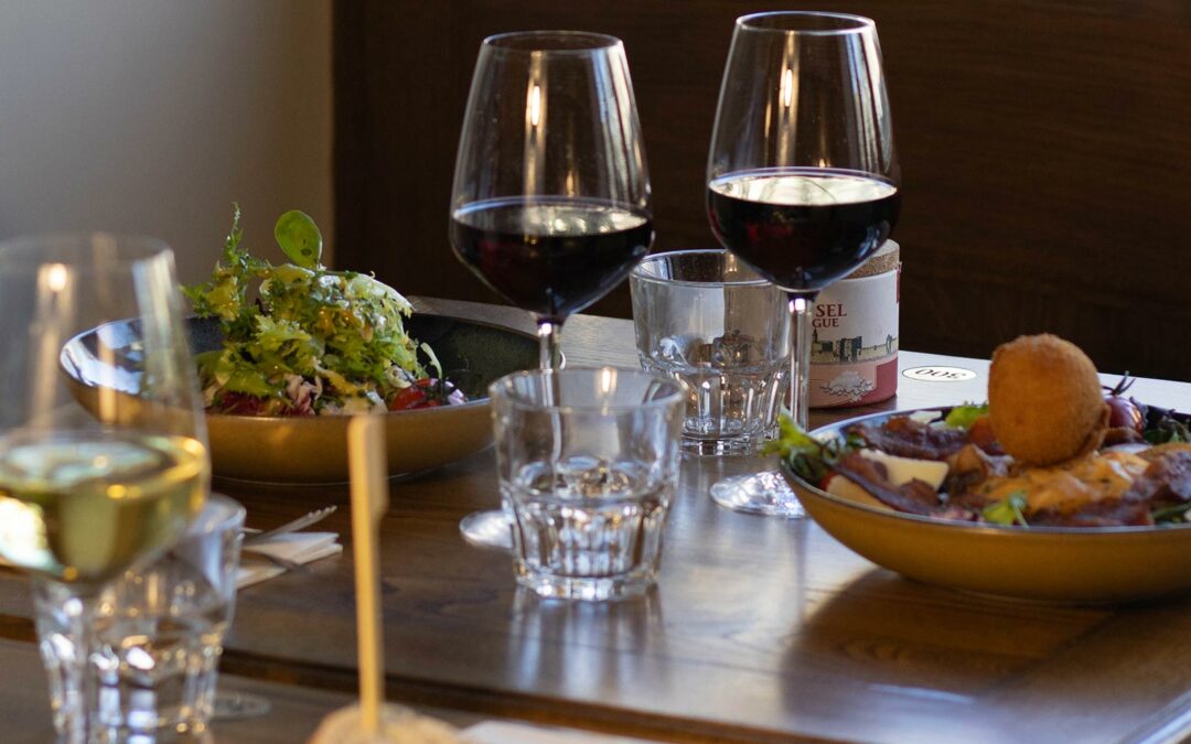 Votre repas de séminaire à Maussane au Grand Café la Fontaine